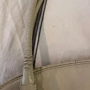 HOBO international winter white leather bag thumbnail 3