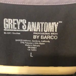 Grey’s Anatomy Professional Wear By Barco Black Color Women’s Scrub Top Large thumbnail 2