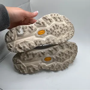 Hoka Speedgoat 6 women’s size 6.5 vibram white sneakers hiking outdoor thumbnail 8
