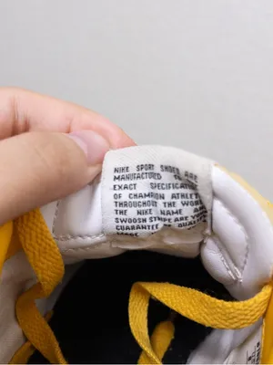 Nike Zoom Blazer Low SB Sneakers 8 White Yellow Skateboarding Cushioned thumbnail 5