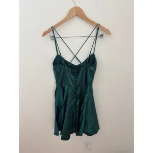 Lucy in the Sky Emerald Green Satin‎ Cowl Neck Cross Back Mini Dress Medium thumbnail 2