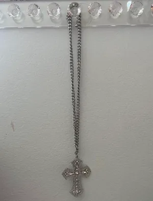 Forever 21 silver rhinestone cross necklace thumbnail 2