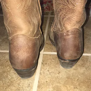 Justin Boots leather cowgirl boots thumbnail 5