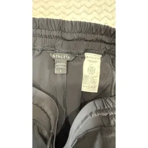 Athleta Womens Black High Rise Cargo Pants Zipper Pockets Size 6 thumbnail 3