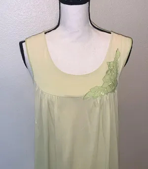 Vintage 70s Lorraine Nylon Nightgown Yellow Floral Medium Made USA thumbnail 2
