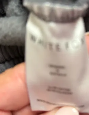 White Fox Sweatpants Boutique thumbnail 3