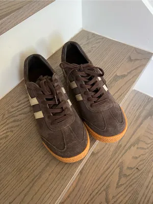 Gola Anthropologie Harrier Mirror Suede Sneakers in Mocha / Gold / Gum NWOB thumbnail 3