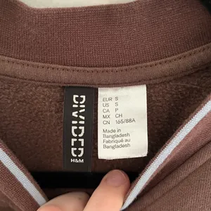 National Athletics Cropped Sweatshirt thumbnail 4