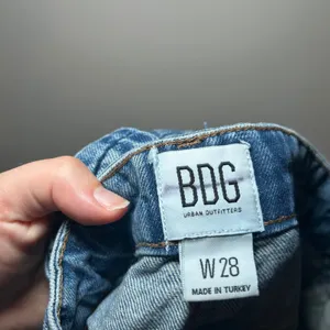BDG Urban Outfitters Cinch Back Denim Shorts Medium Wash W28 High Waist skater thumbnail 5