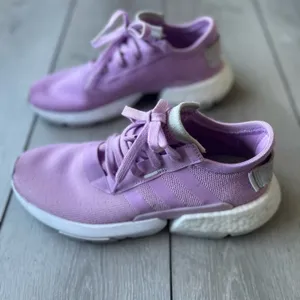Adidas Women’s POD-S3.1 Low Sneaker Lilac/Orchid size 8.5 thumbnail 3