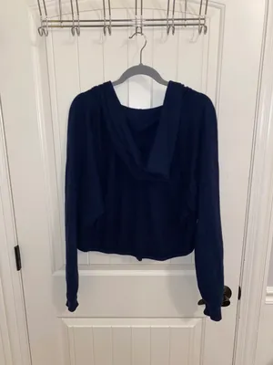 Hollister Cropped Navy Hoodie thumbnail 3