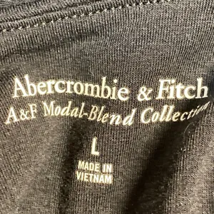 Abercrombie & Fitch Women's Black Mock Neck Long Sleeve T Shirt Tee Top Size L thumbnail 4