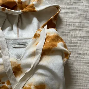 Urban Outfitters Tie Die Cropped Hoodie thumbnail 5