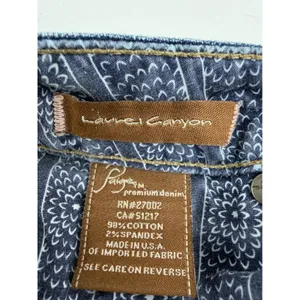 Paige Premium Denim Laurel Canyon Flare Jeans Blue Embroidered Rose Low Rise 31 thumbnail 4