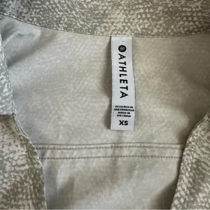 Athleta Zumba Printed Shirtdress In Viper Grey thumbnail 10