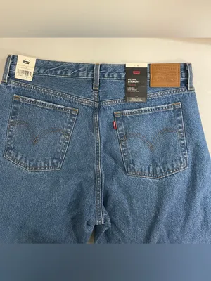 Levi’s NWT Wedgie Straight Leg High-Rise Jeans in Blue Size 32 thumbnail 13