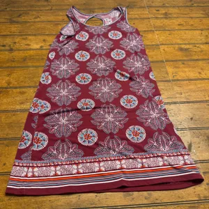 Max‎ Studio Burgundy Floral Print Racerback Dress Women's Size XS thumbnail 1