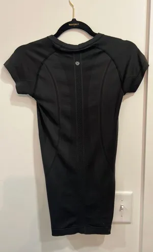 Swiftly Tech Short Sleeve thumbnail 2