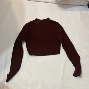Olivaceous Long Sleeve Ribbed Brown Crop Top Size Small thumbnail 6