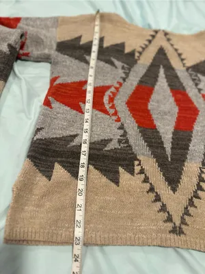 Lauren Ralph Lauren Wool Blend Sz:M Southwestern Aztec Beige Gray Red Sweater. thumbnail 4