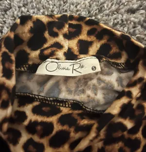 Fitted Cheetah Long Sleeve Multi thumbnail 2