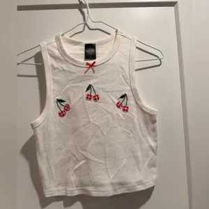 Pacsun Cherry Embroidered‎ White Tank Crop Top Size XS thumbnail 2