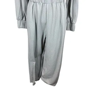 NWT Halara Long Sleeve V-Neck Jumpsuit Gray‎ Wide Leg Athleisure Size Medium thumbnail 3