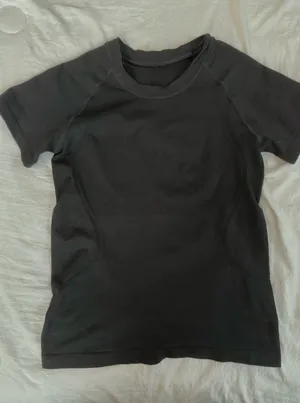 Amazon workout top thumbnail 1