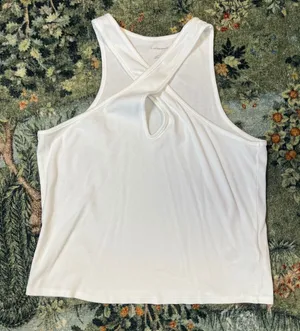 Anthropologie White Ribbed Criss Cross Halter Keyhole Tank Top Large OB1511275‎ thumbnail 1