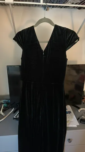 Dark Green Velvet Maxi Lulus Dress thumbnail 4
