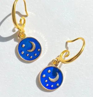 Handmade Kawaii retro starry moon night simple earrings🌙⭐️💙 thumbnail 2