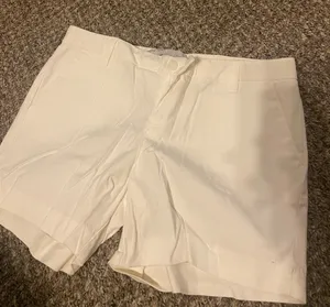 Old Navy White Shorts thumbnail 1