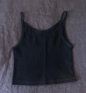 Brandy Melville tank top thumbnail 1