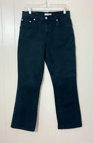 Levi’s 550 Relaxed Bootcut Jeans Women’s Black Size 8 Short Classic Denim thumbnail 1