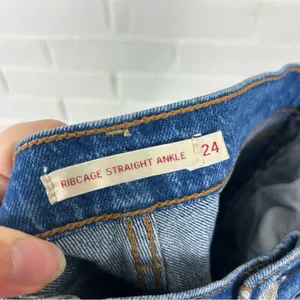 Levi’s Ribcage Straight Ankle Classic Wash Jeans Size 24 thumbnail 2