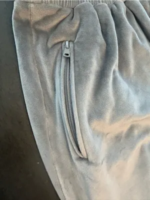 SKIMS Velour Joggers Smoke Gray Large L Velvet Zip Pocket Sweatpants Cozy Y2K thumbnail 8