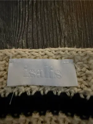 Isalis Crochet Cream and Black Cardigan Vest thumbnail 2