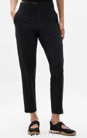 Athleta Brooklyn Mid Rise Ankle Pant size 6P thumbnail 1