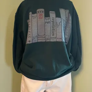 Gildan UNOFFICIAL fan-made Taylor Swift crewneck thumbnail 1