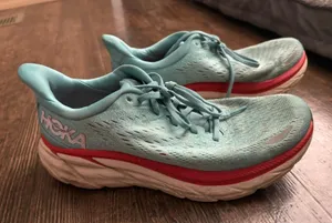 Hoka Clifton 8 thumbnail 1