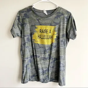 Raise a hallelujah camouflage shirt size medium fits like a small thumbnail 2