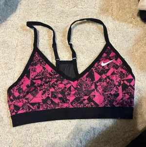 Nike Dri-Fit Sports Bra thumbnail 1
