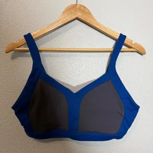 Fabletics Blue Grey Sports Bra Medium Support‎ Activewear Athletic Tank Top thumbnail 5