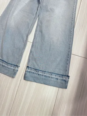 Reserved Wide‑Leg Jeans with Rolled‑Up Hem thumbnail 6