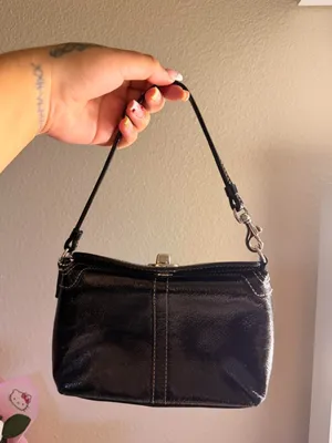 Vintage Coach turnlock wristlet Y2K black Patent Leather thumbnail 2