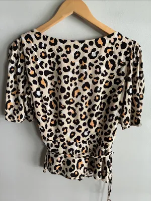 Lulus Leopard Print Faux Wrap Peplum Top Puff Sleeve Size Large thumbnail 6