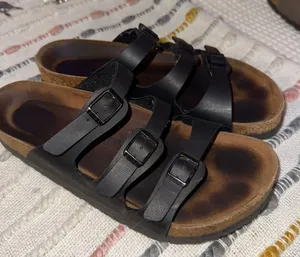 Sandals thumbnail 1