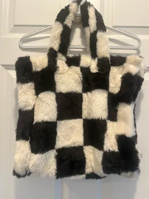 Checkered faux fur bag Multiple thumbnail 1