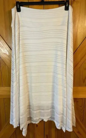 CJ Banks White Striped Skirt Maxi Size 1X nwt (0785) Read thumbnail 1
