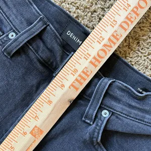 Denim Forum The Arlo High Rise Straight Leg Black Button Fly‎ Jeans Size 27 thumbnail 14